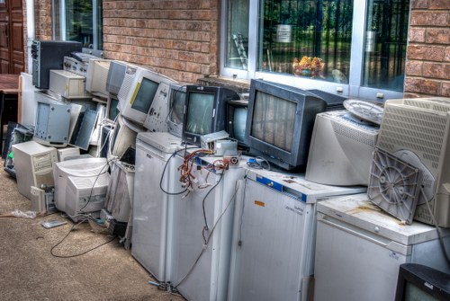 House clearance process being efficiently executed by experts